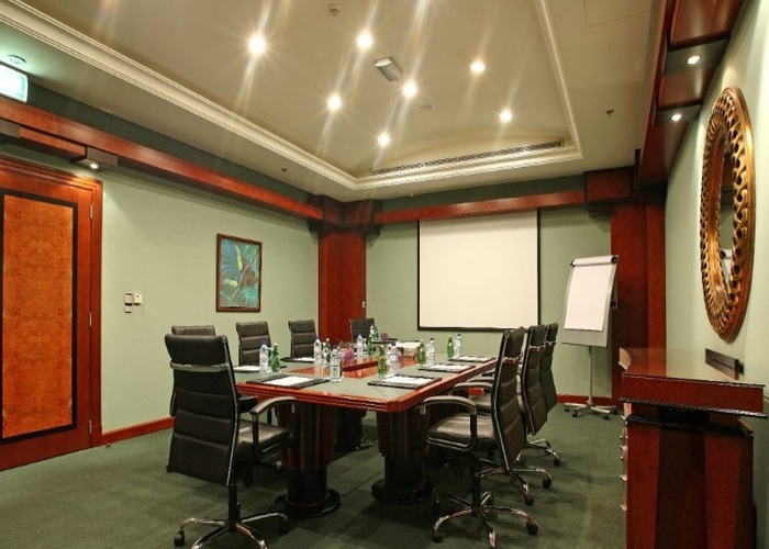 Sapphire Meeting Room